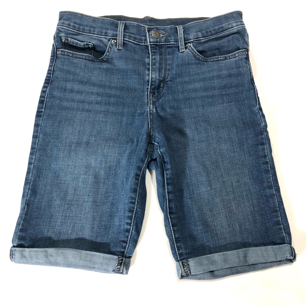Levi’s Women’s Denim Jean Bermuda Shorts Size 29